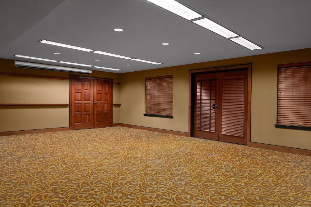 Larkspur Landing Extended Stay Suites Hillsboro